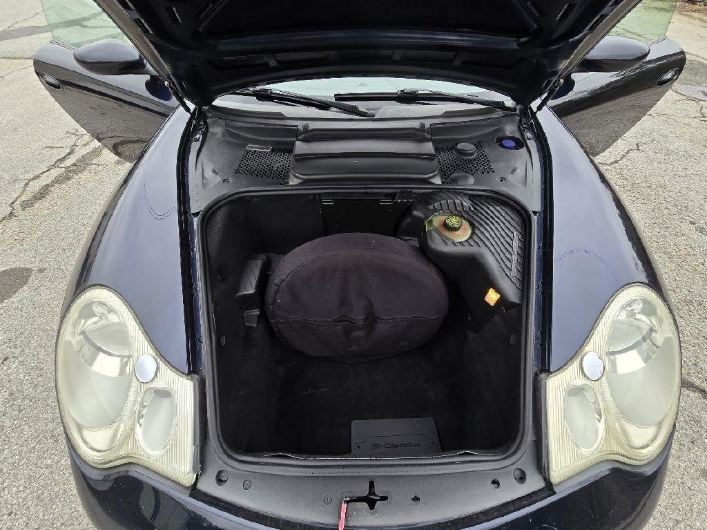 Porsche 911 Carrera 2 2002