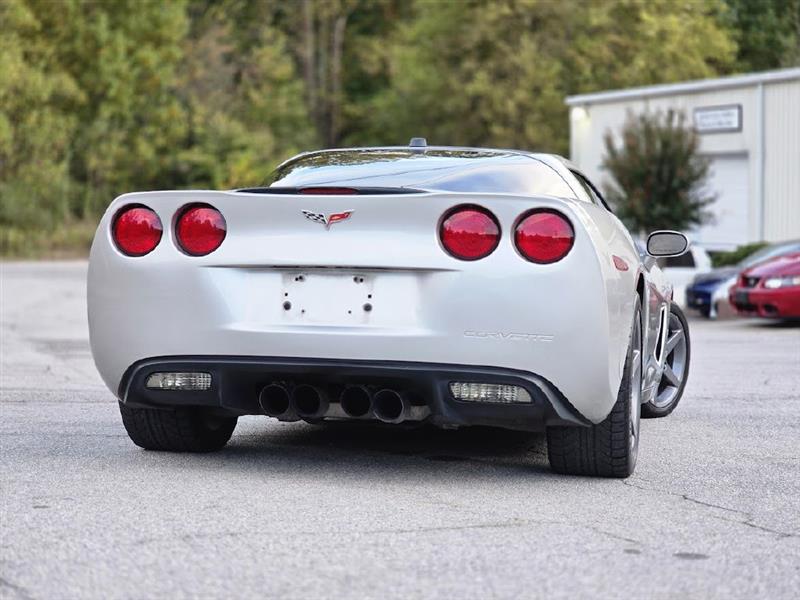 Chevrolet Corvette Coupe 2005
