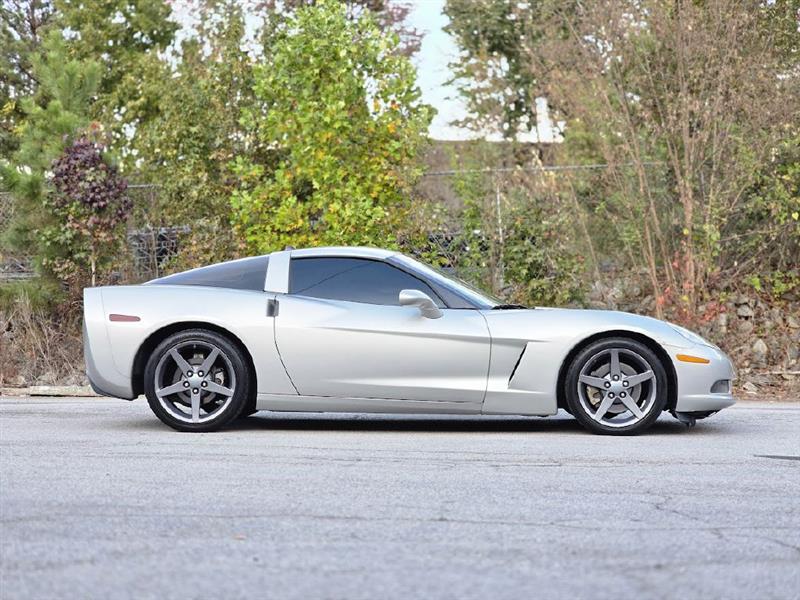 Chevrolet Corvette Coupe 2005