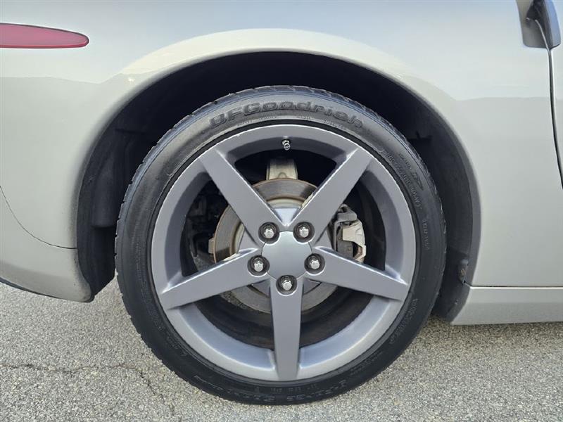 Chevrolet Corvette Coupe 2005