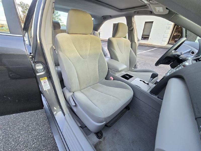 Toyota Camry XLE 2008