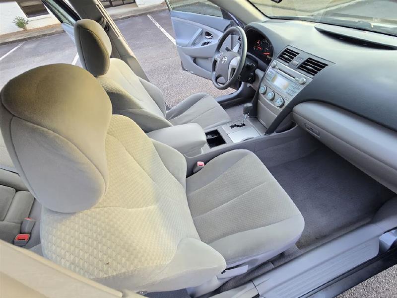 Toyota Camry XLE 2008