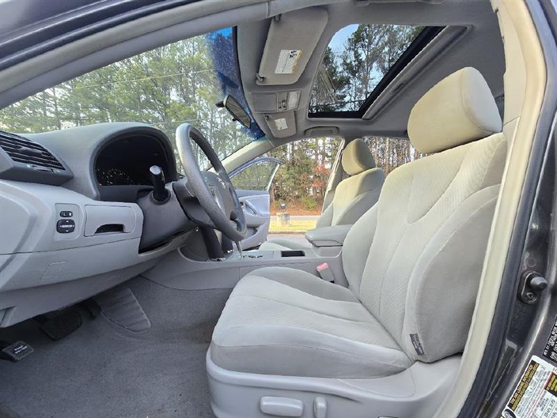 Toyota Camry XLE 2008