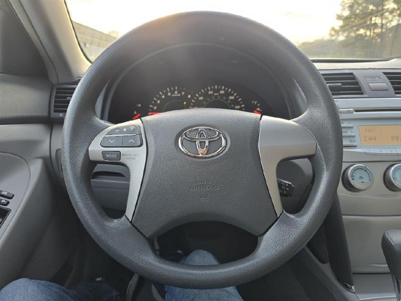 Toyota Camry XLE 2008