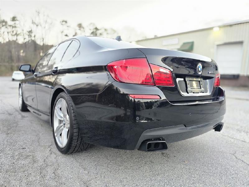 BMW 5-Series 550i 2013
