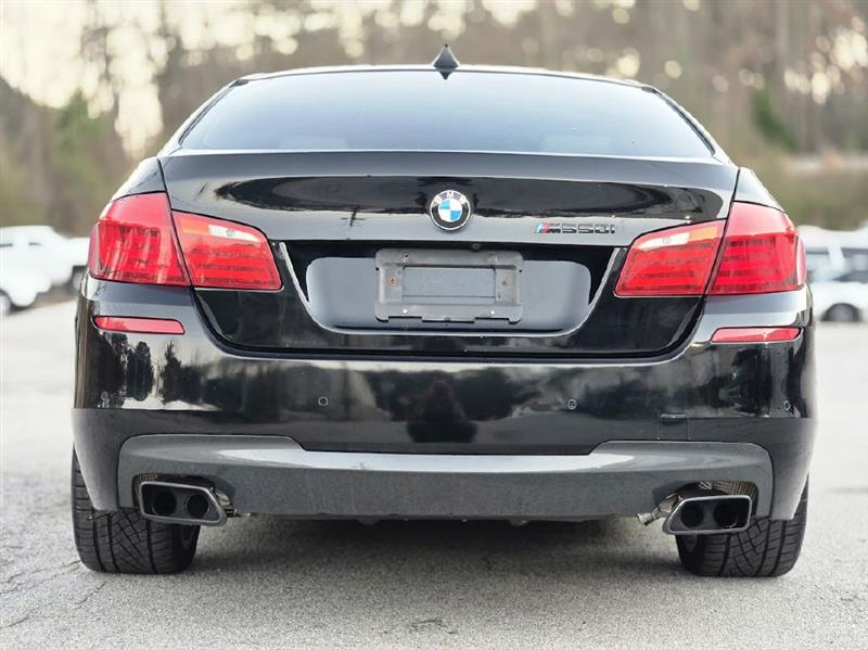 BMW 5-Series 550i 2013