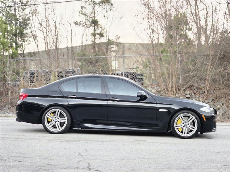 BMW 5-Series 550i 2013