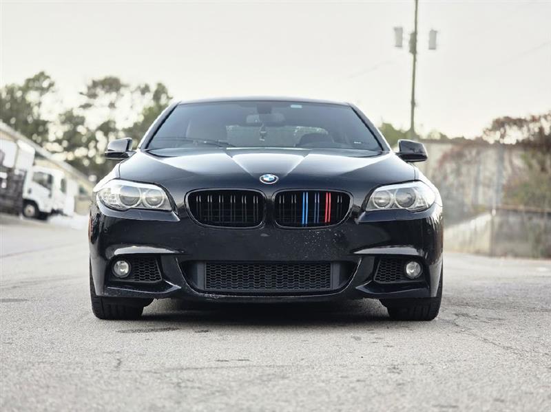BMW 5-Series 550i 2013