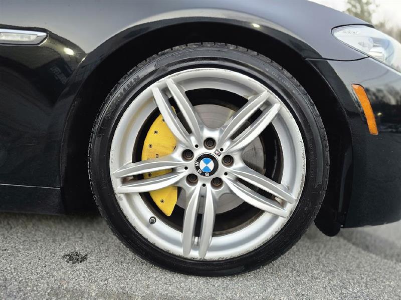 BMW 5-Series 550i 2013
