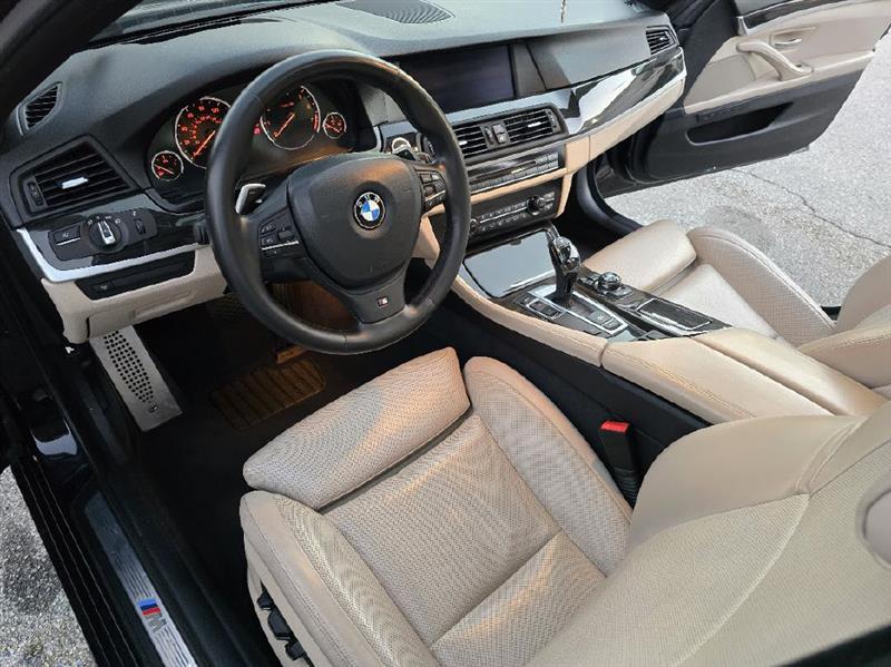 BMW 5-Series 550i 2013