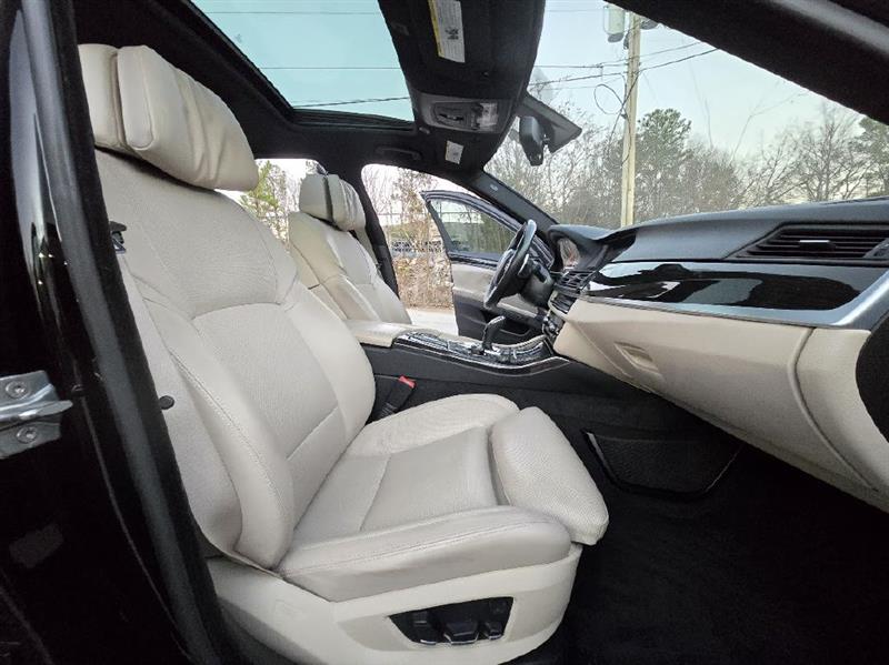 BMW 5-Series 550i 2013