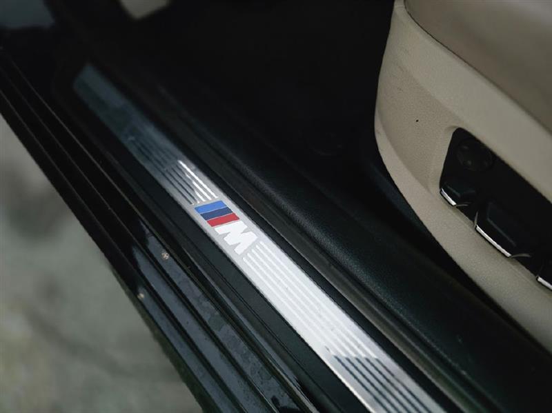 BMW 5-Series 550i 2013