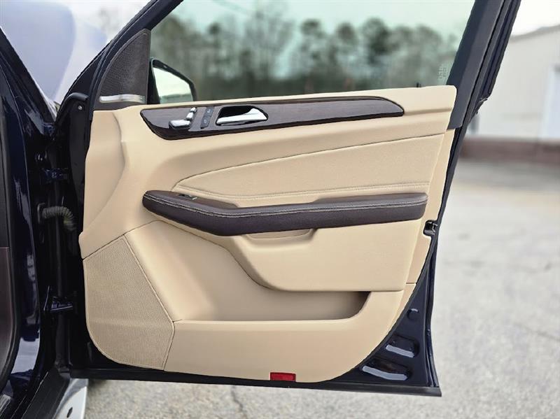 Mercedes-Benz GLE-Class GLE350 4MATIC 2016