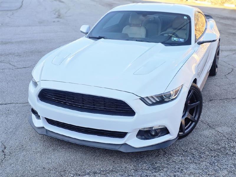 Ford Mustang GT Coupe 2015