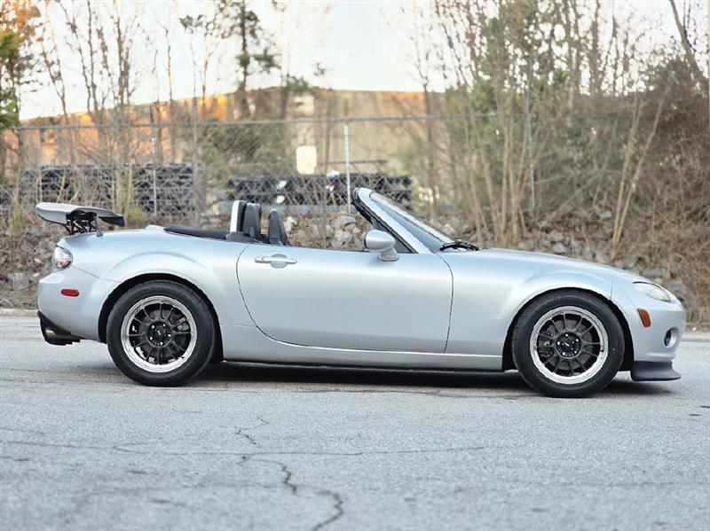 Mazda MX-5 Miata Grand Touring 2008