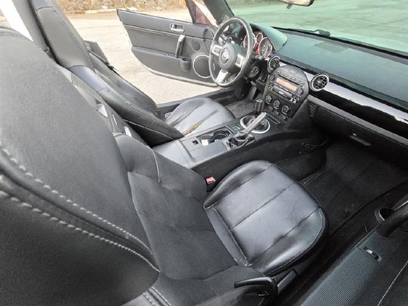 Mazda MX-5 Miata Grand Touring 2008