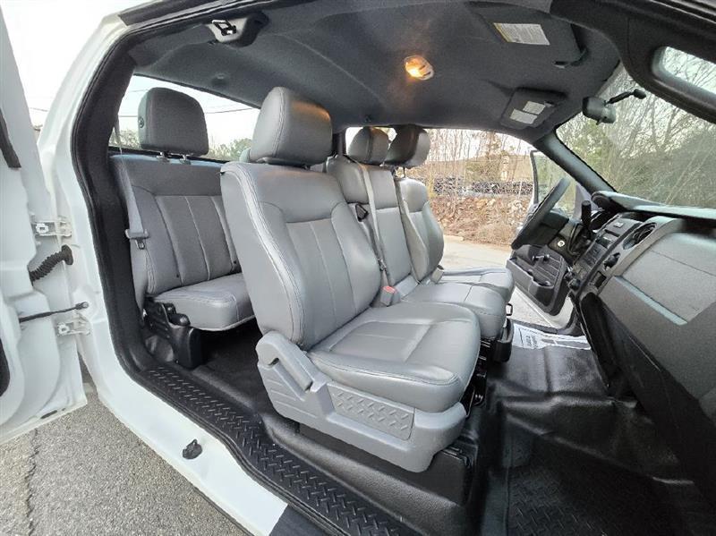 Ford F-150 XL SuperCab 8-ft. Bed 4WD 2013
