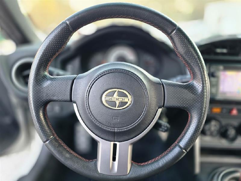 Scion FR-S 6MT 2013
