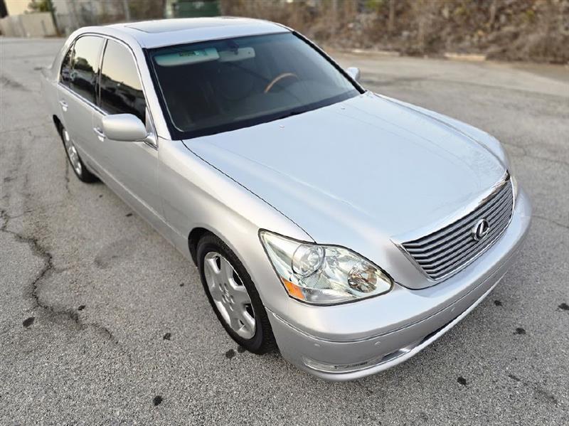 Lexus LS 430 Sedan 2004