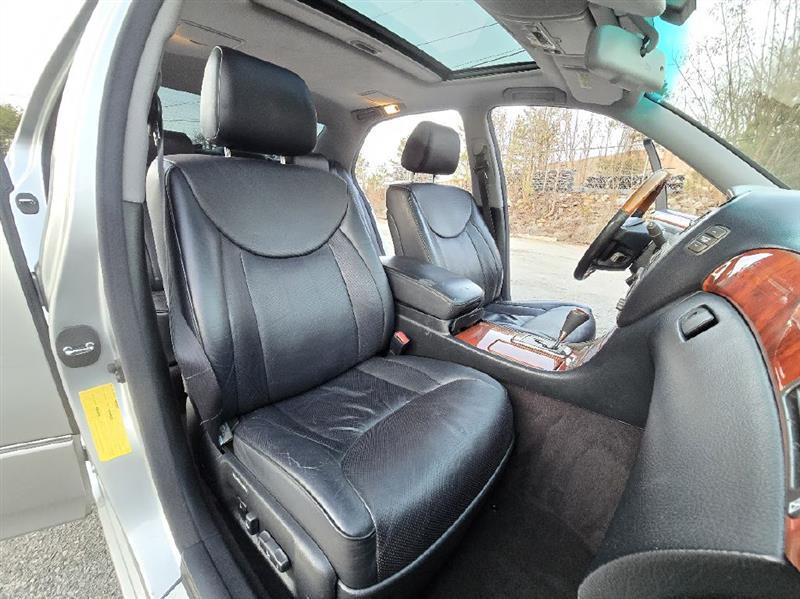 Lexus LS 430 Sedan 2004