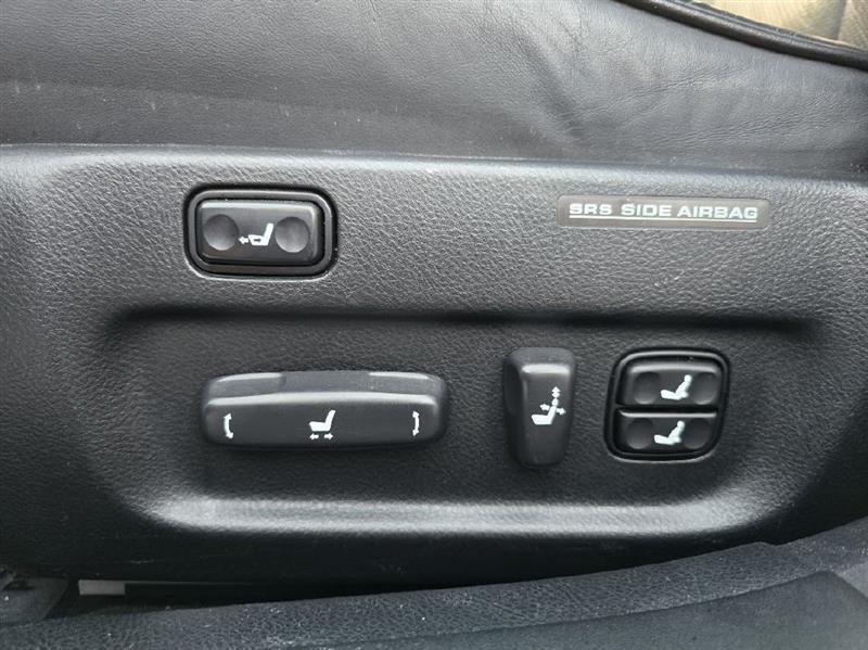 Lexus LS 430 Sedan 2004