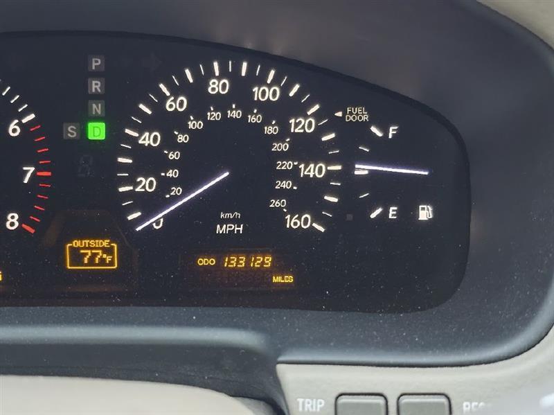 Lexus LS 430 Sedan 2004