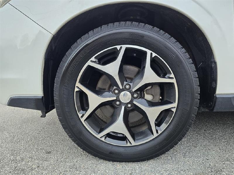 Subaru Forester 2.0XT Touring 2014