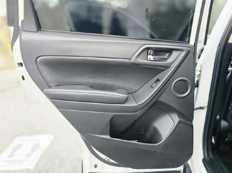 Subaru Forester 2.0XT Touring 2014