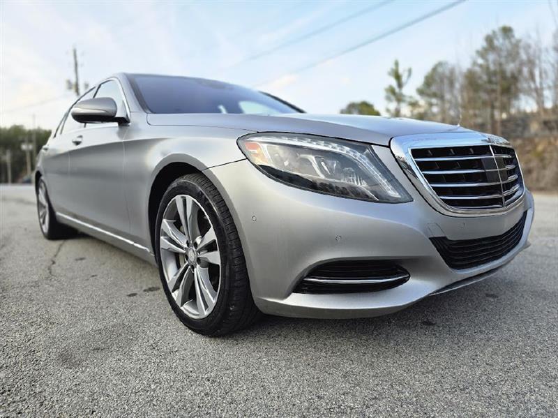 Mercedes-Benz S-Class S550 2015