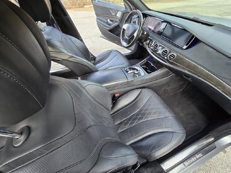 Mercedes-Benz S-Class S550 2015