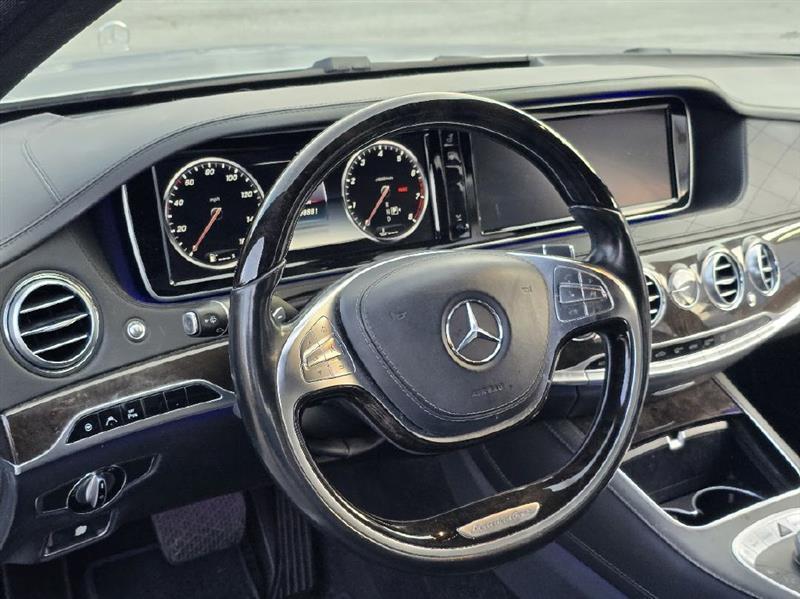 Mercedes-Benz S-Class S550 2015