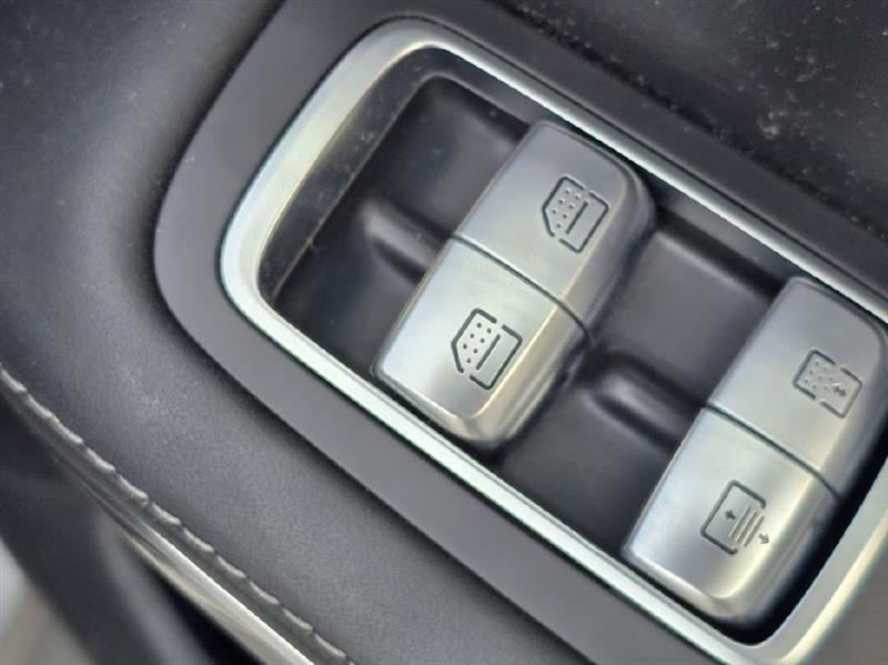 Mercedes-Benz S-Class S550 2015