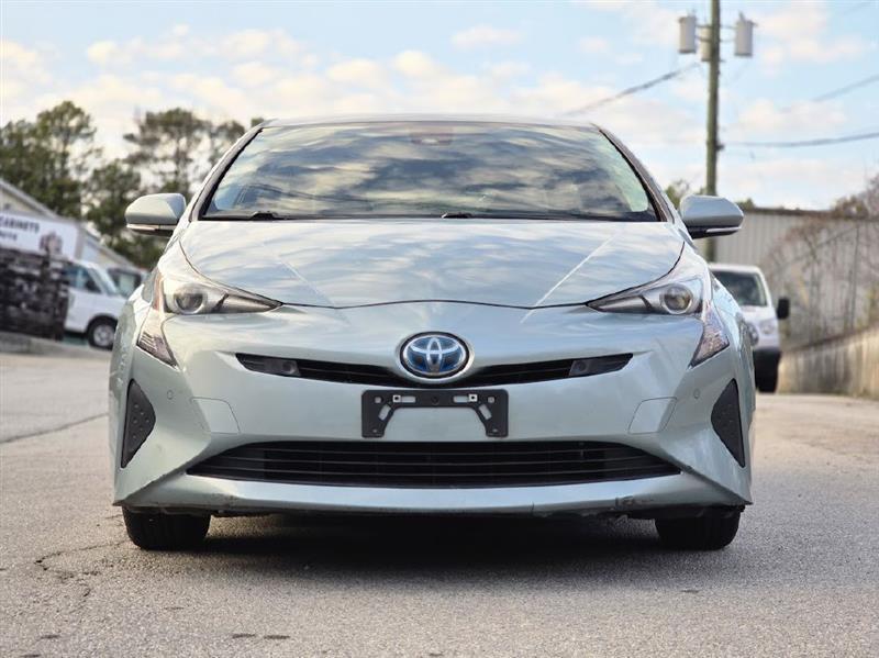 Toyota Prius Two 2017