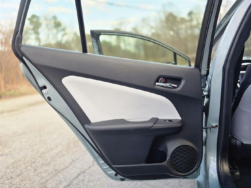 Toyota Prius Two 2017