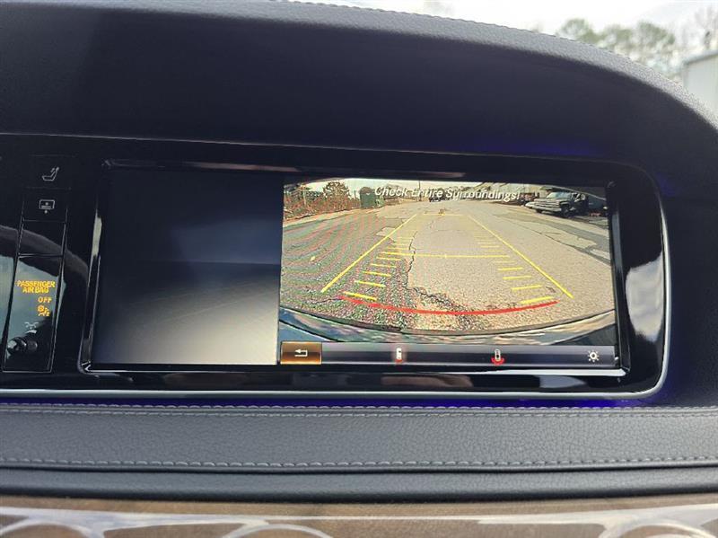 Mercedes-Benz S-Class S550 2015