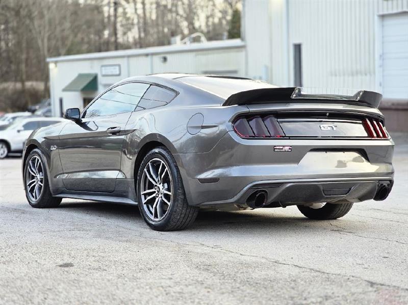 Ford Mustang GT Premium Coupe 2017