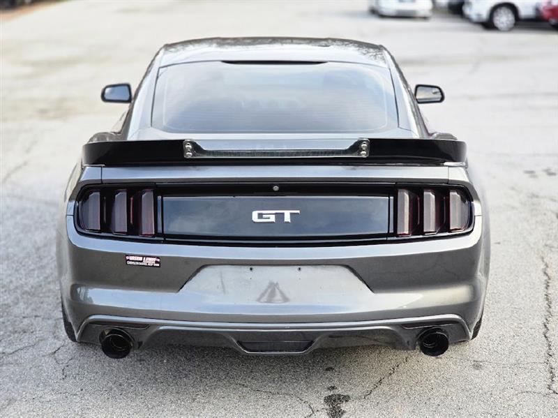 Ford Mustang GT Premium Coupe 2017