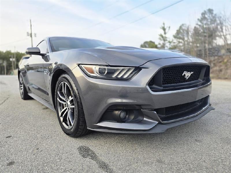 Ford Mustang GT Premium Coupe 2017