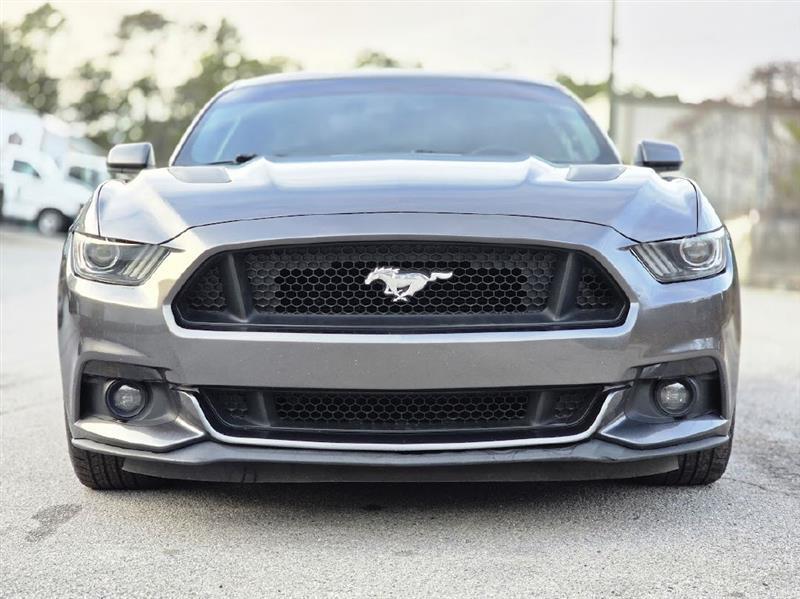 Ford Mustang GT Premium Coupe 2017