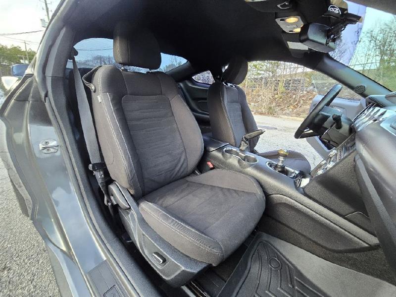 Ford Mustang GT Premium Coupe 2017