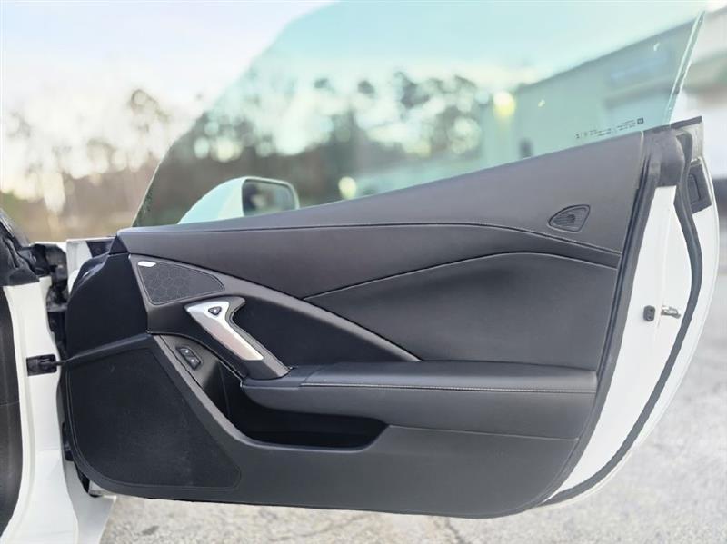 Chevrolet Corvette 1LT Coupe Automatic 2015