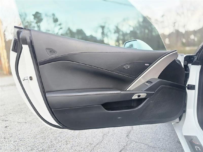 Chevrolet Corvette 1LT Coupe Automatic 2015