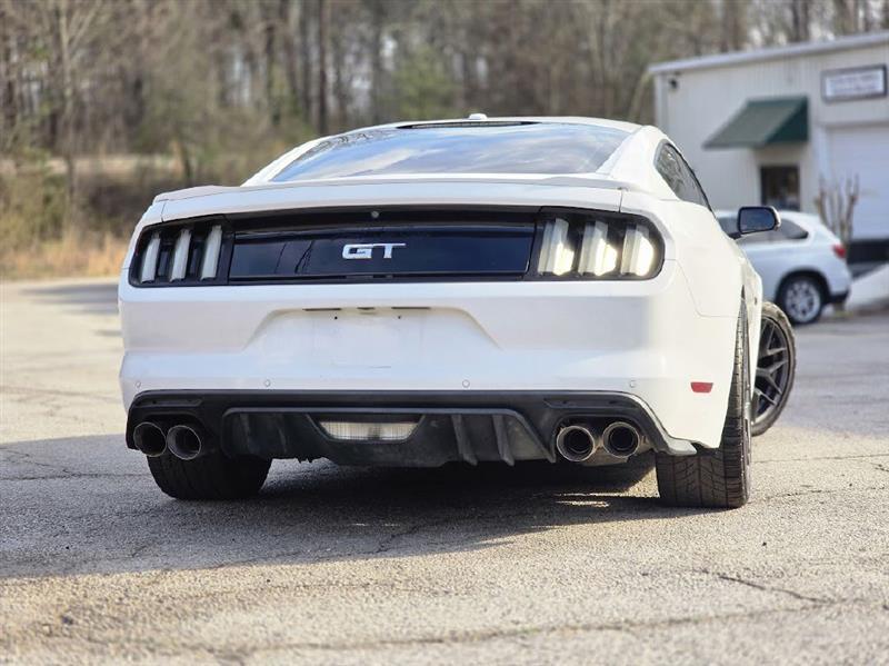 Ford Mustang GT Premium Coupe 2017