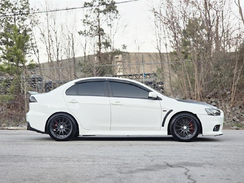 Mitsubishi Lancer Evolution GSR 2013