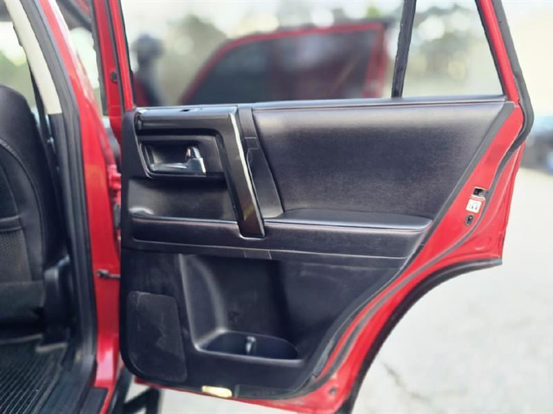 Toyota 4Runner Trail 4WD 2016