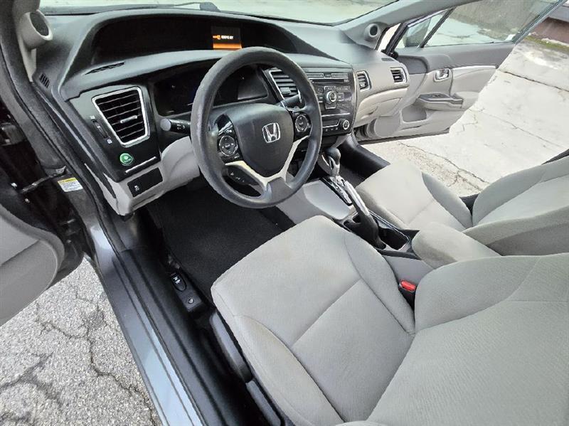 Honda Civic EX Sedan 5-Speed AT 2013