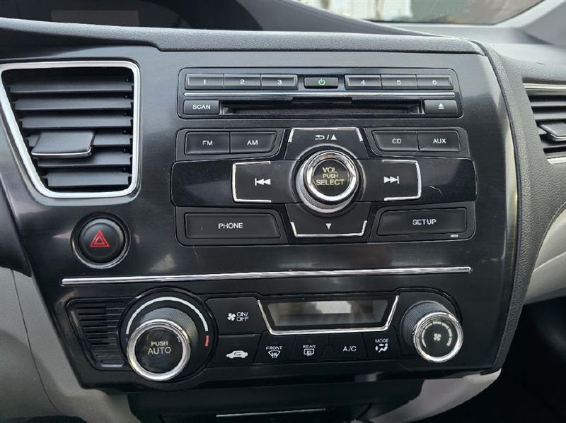 Honda Civic EX Sedan 5-Speed AT 2013