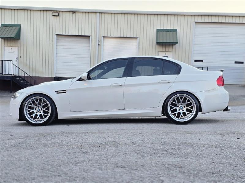 BMW M3 Sedan 2011