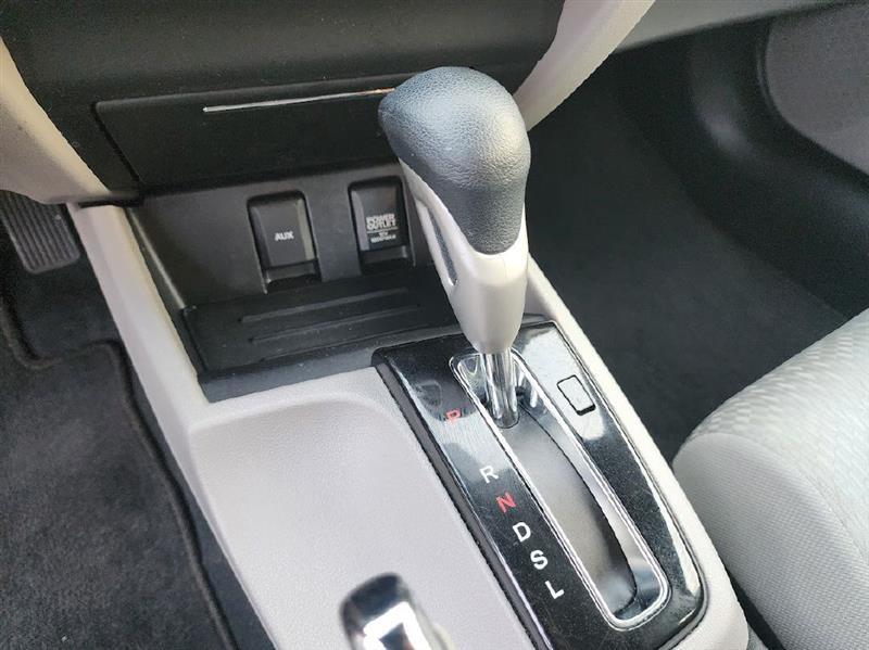 Honda Civic LX Sedan CVT 2015