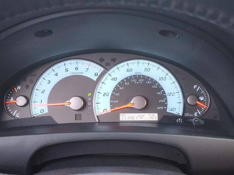 Toyota Camry SE 6-Spd MT 2010